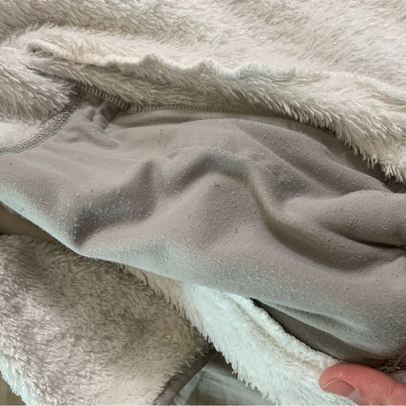 EUC The North Face Denali Jacket - Picture 9 of 15